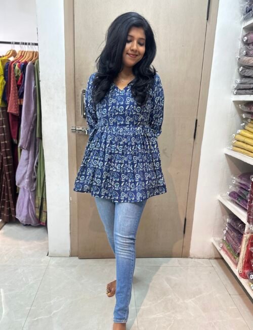 Sapphire Short Top
