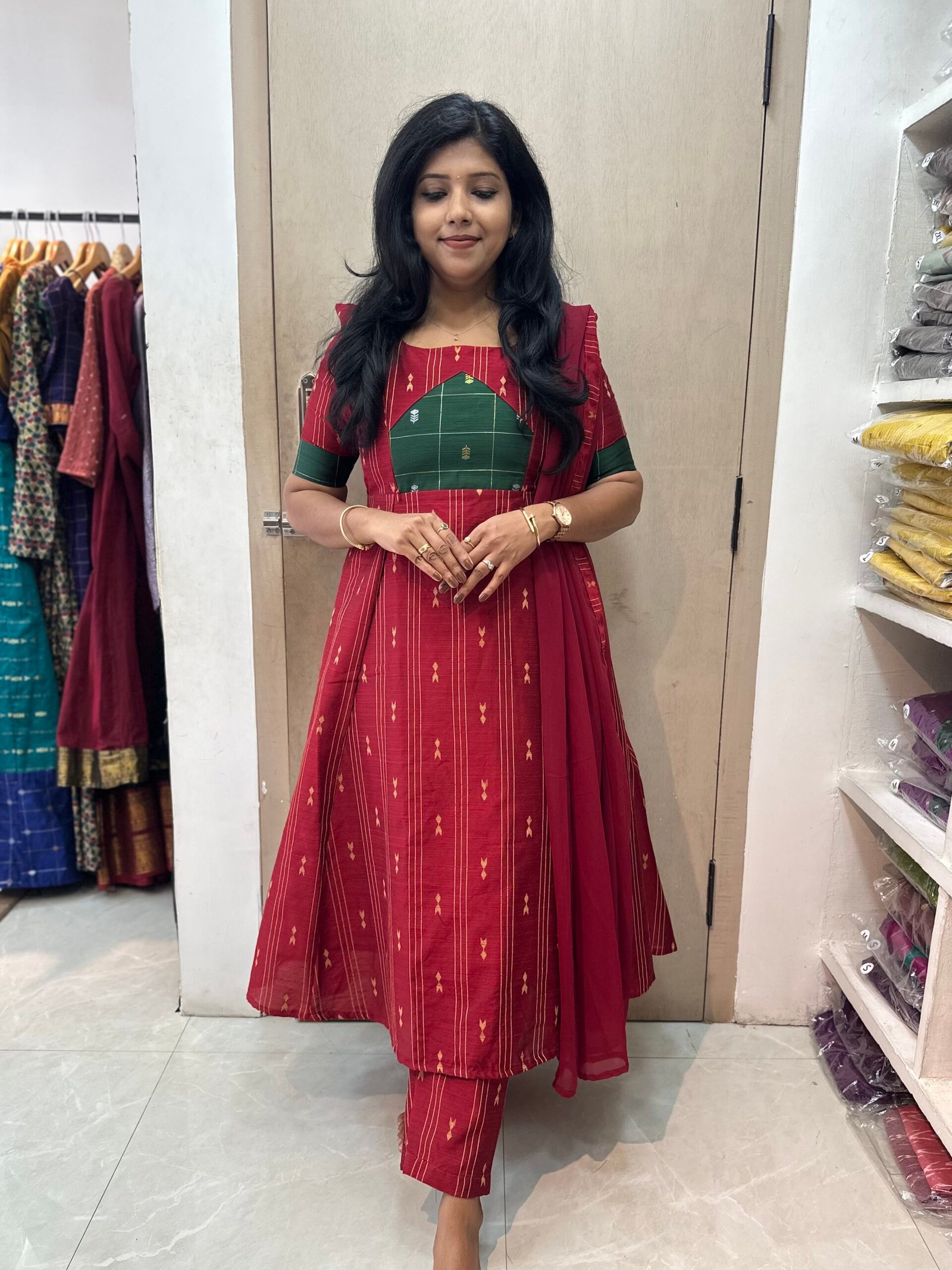 A Meenakshi Maroon - Image 2