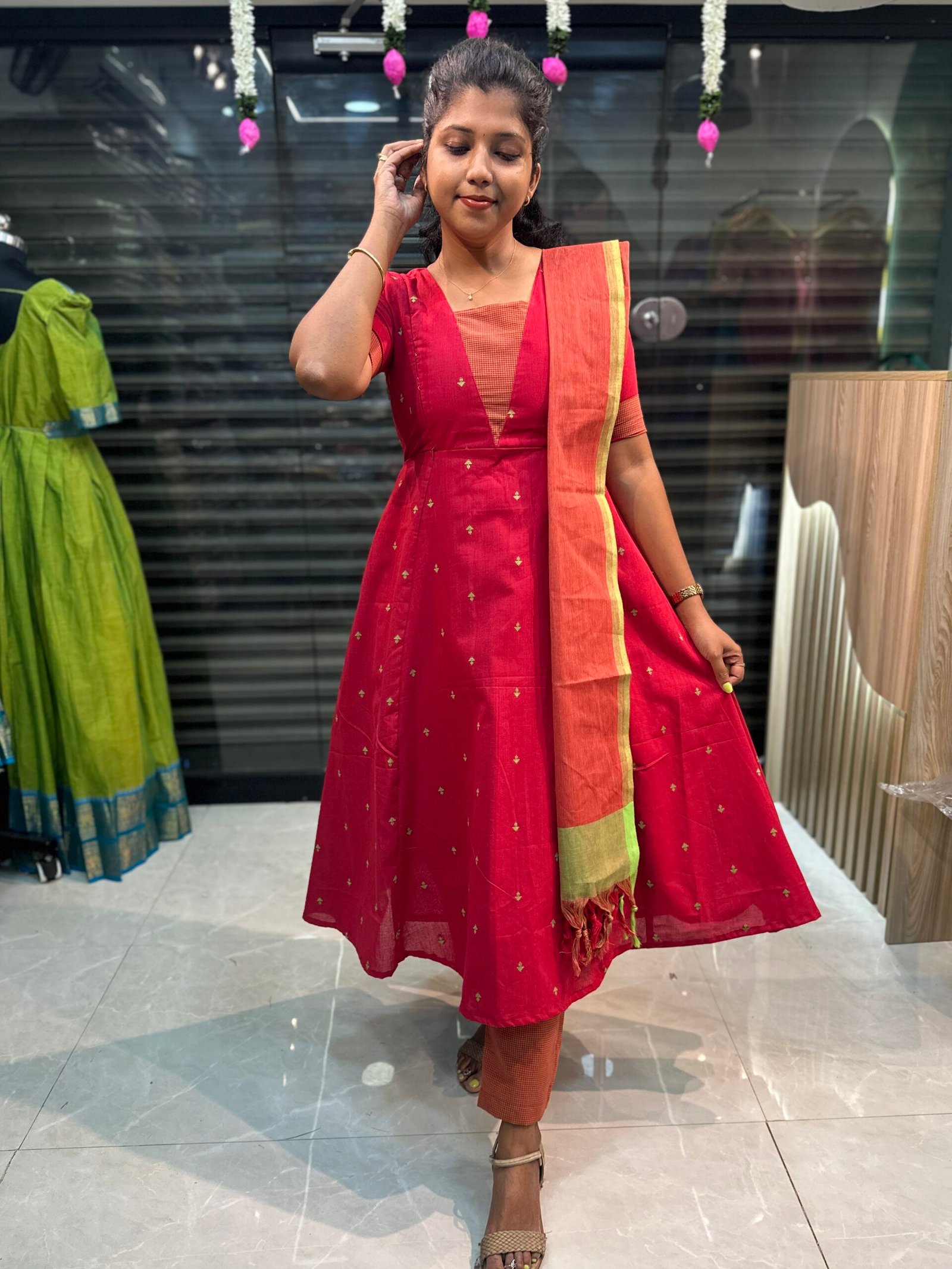 Mirchi - Image 4